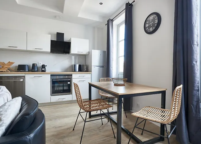 Le Paul Riquet By 1609 Residences Apartment