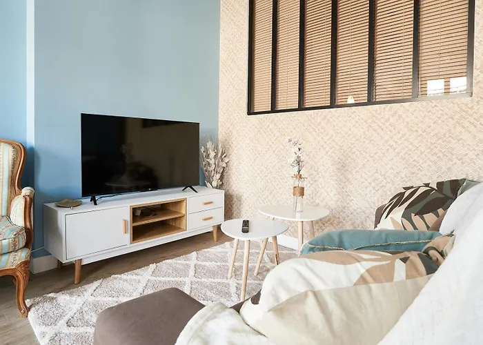 Le Paul Riquet By 1609 Residences Apartment
